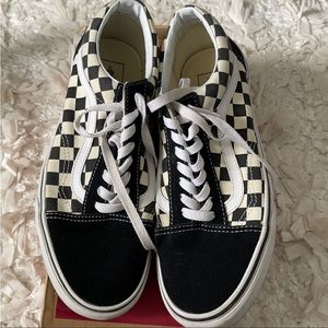 Vans Old Skool checkered black and white mens 8.5 womens 10